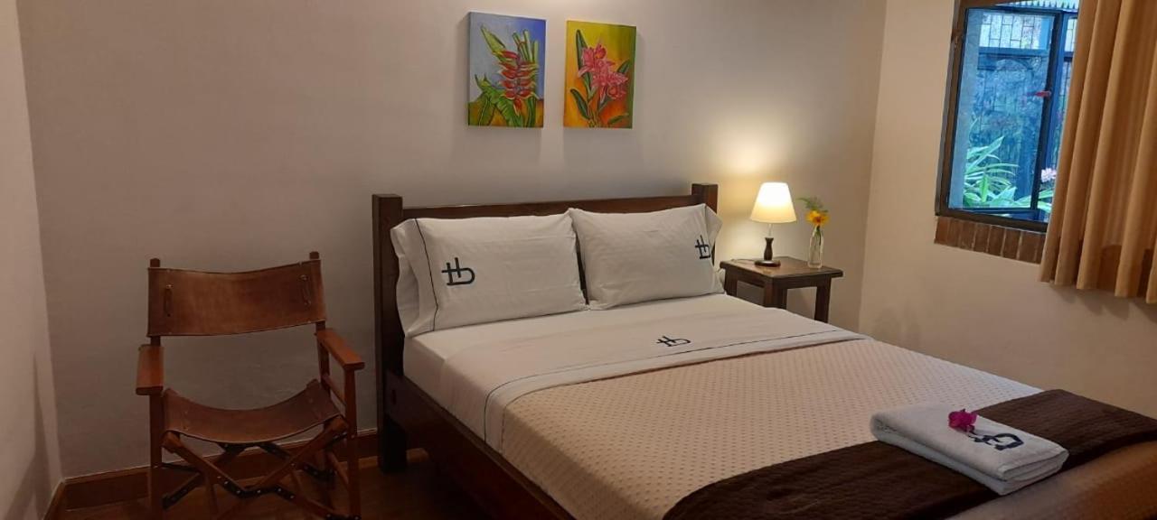 Ecohotel Bordones Isnos Exterior photo