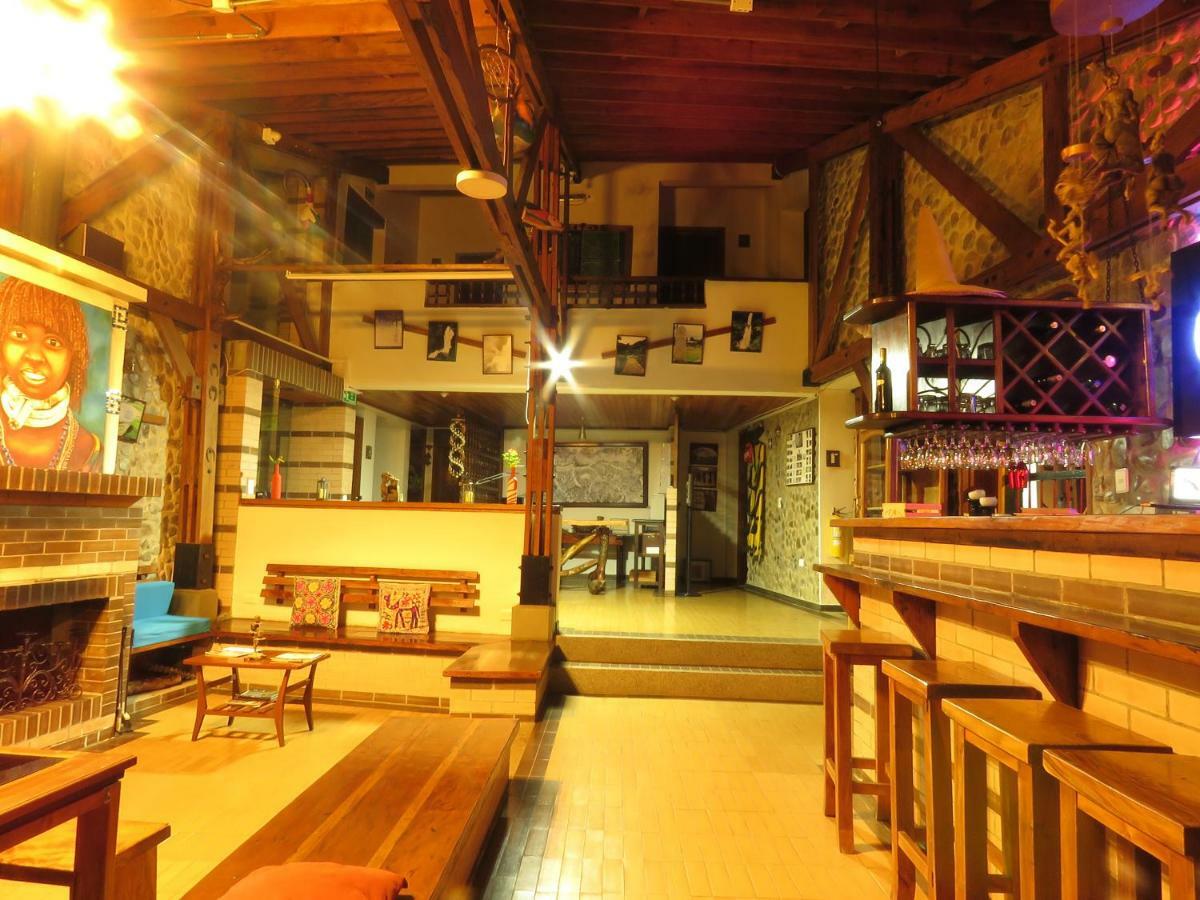 Ecohotel Bordones Isnos Exterior photo