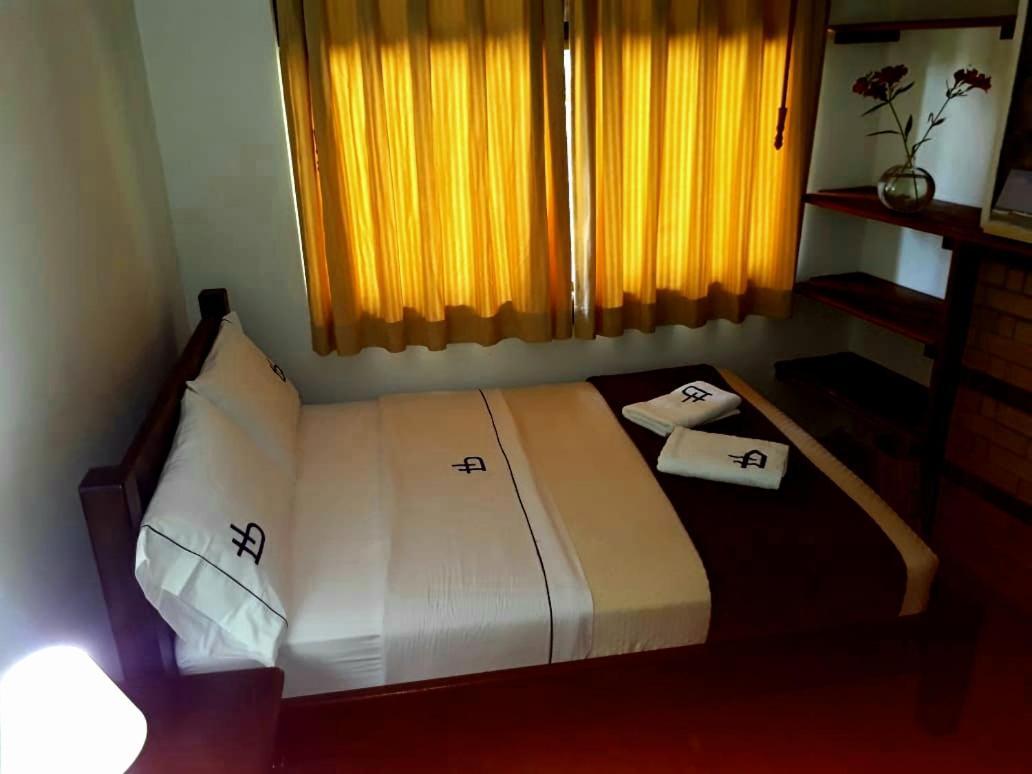 Ecohotel Bordones Isnos Exterior photo